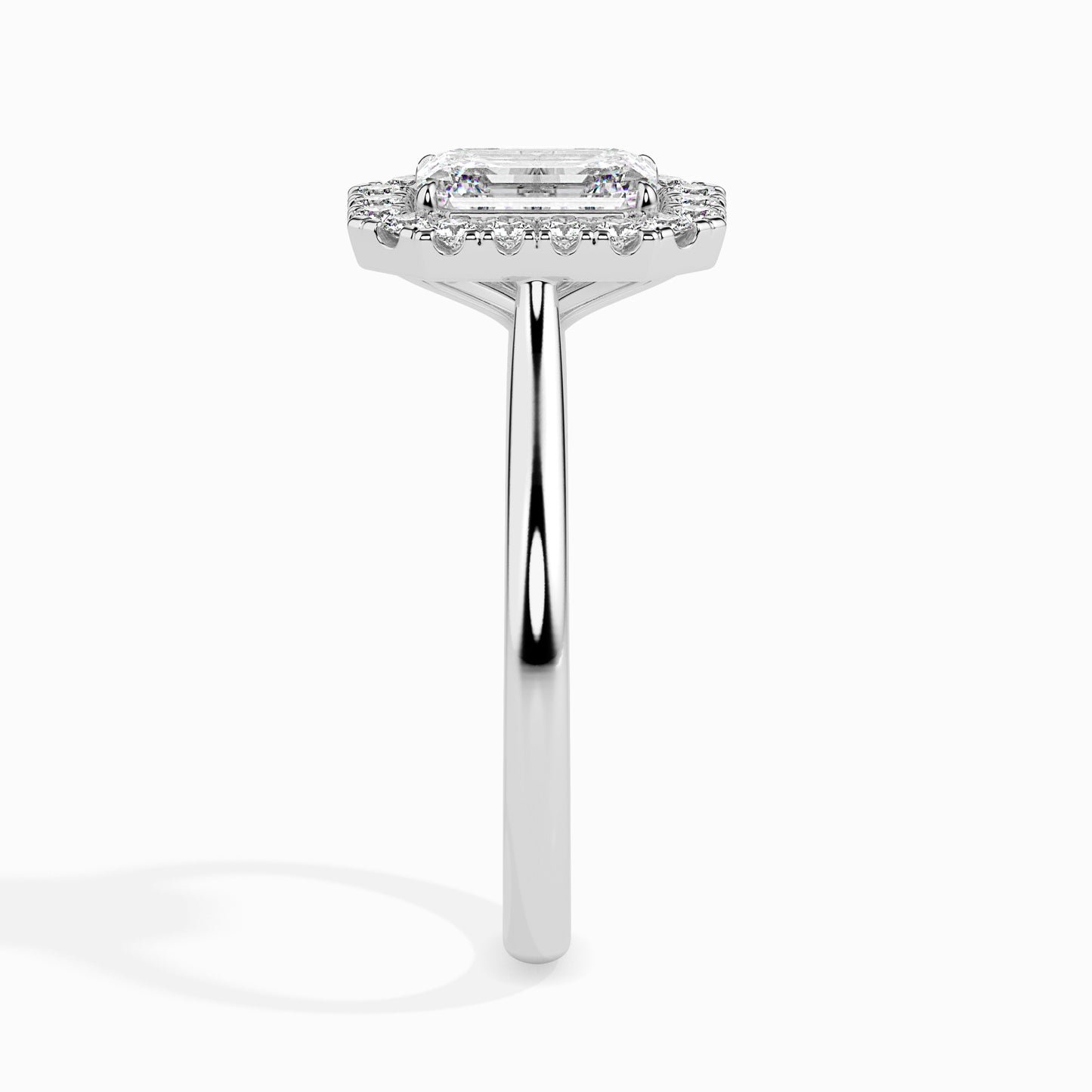 Timeless Sparkle: 1.34 ct Diamond Ring in 4.23kt Gold