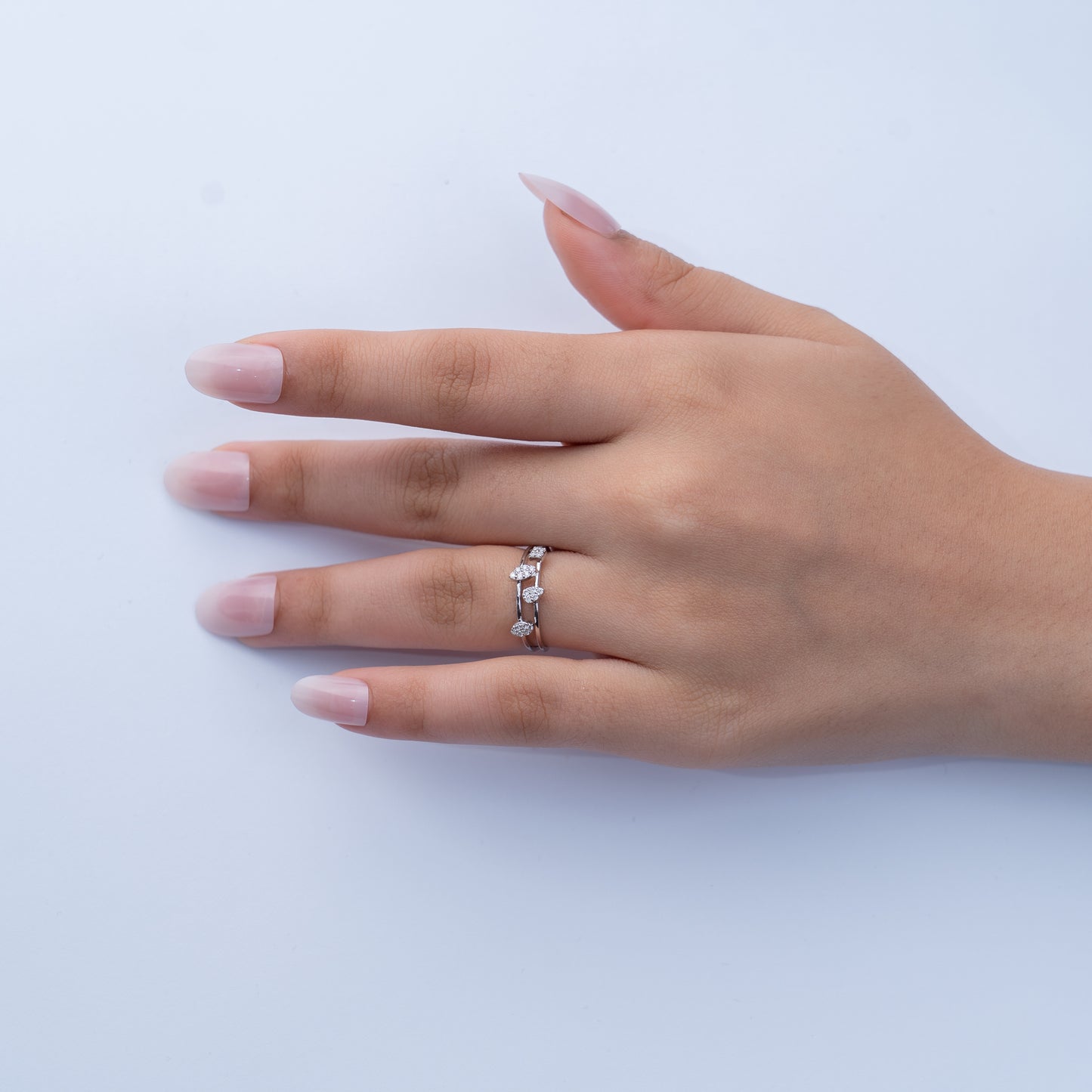 Lab Grown Diamond Ring in 92.5 Silver with Palladium MultiShape Ring in 0.14 CT,VS1,Hallmarked & IGI Certified- Modern Minimalist Design for Girls/Women - Perfect for casual, workwear, everyday ring