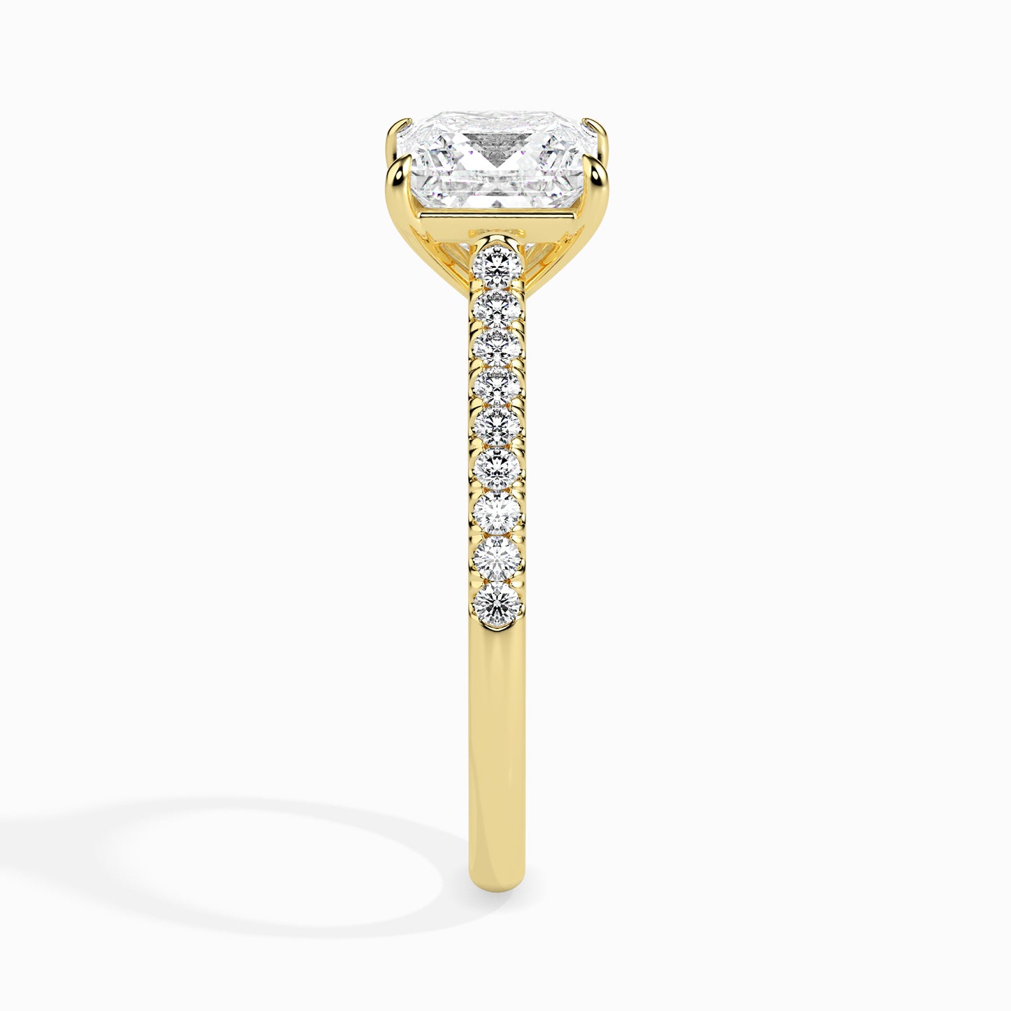 A Touch of Sparkle: 1.3 ct Diamond, Warm 2.95kt Gold Setting