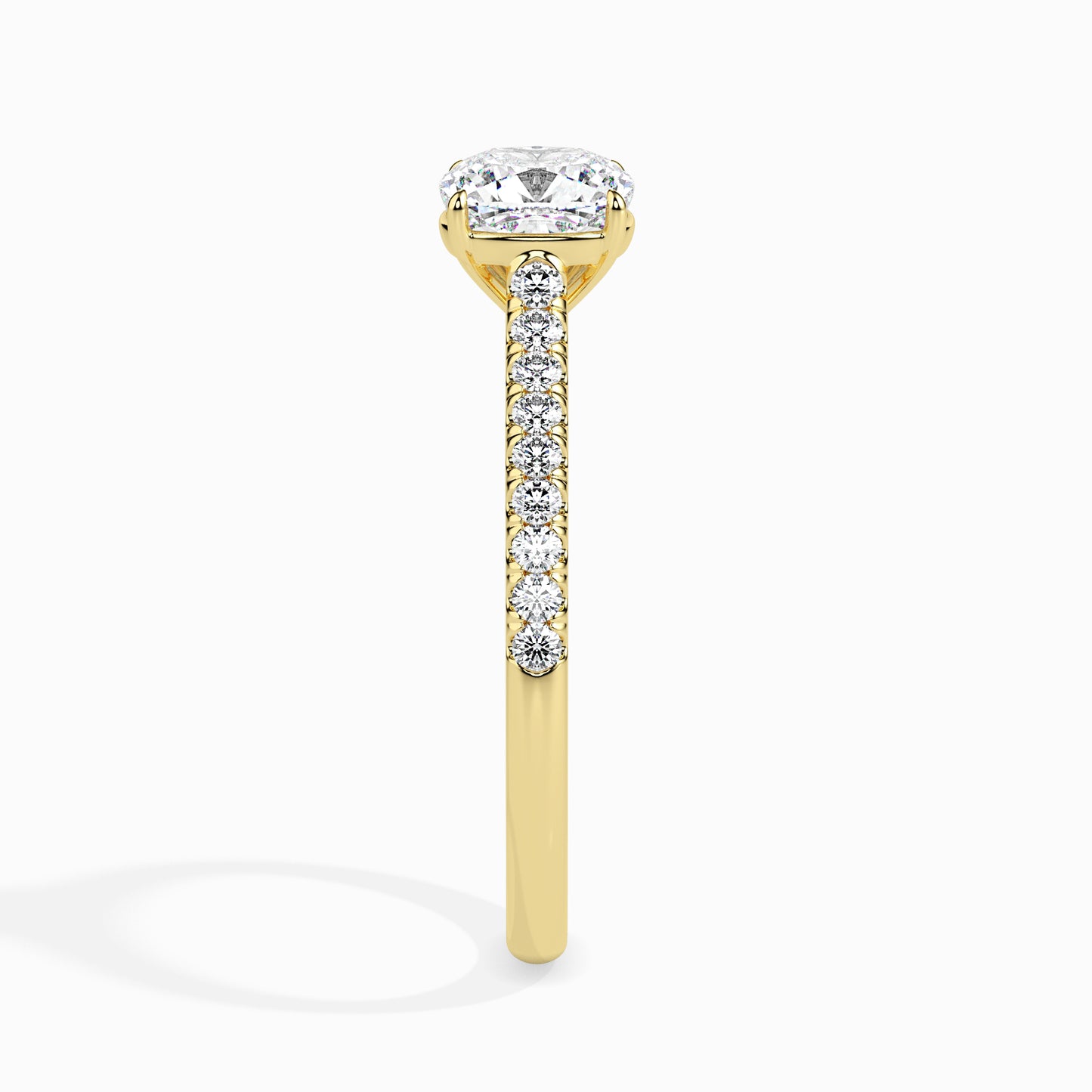 Golden Hues: 1.3 ct Diamond Ring with a 2.81kt Gold Glow