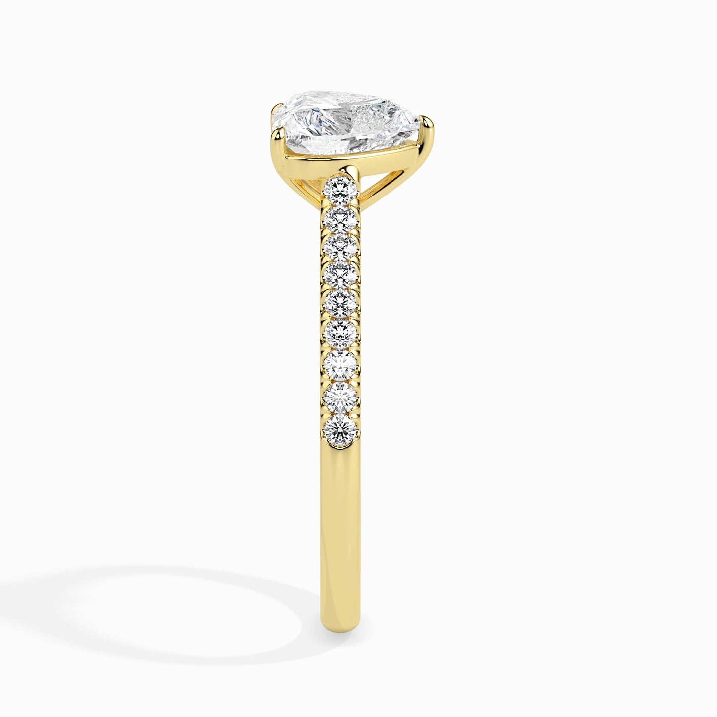 Sweetheart Sparkle: 1.39 ct Heart-Shaped Diamond Ring, 2.8kt Gold Band