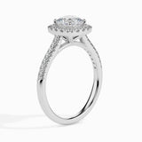 Golden Embrace: 1.41 ct Diamond Ring with 3.9kt Gold