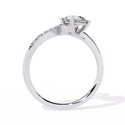 Whimsical Elegance: 0.94ct Lab Grown Diamond Ring in 14k Gold