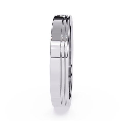 Everyday Elegance: 0.03ct Diamond Ring in 14k Gold