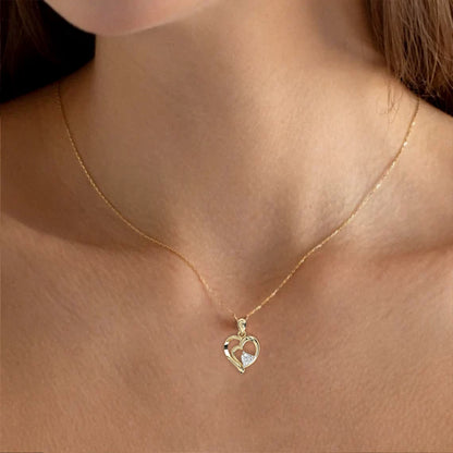 0.52ct Diamond Heart Pendant, 1.64 kt Gold - Perfect Gift