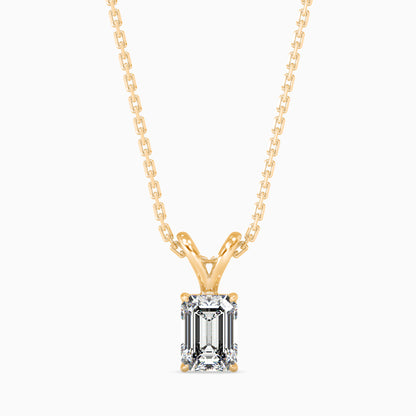 1CT Solitaire Emerald V Pendant without chain