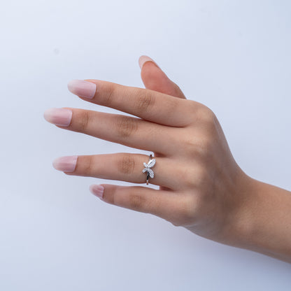 Lab Grown Diamond Ring in 925 Silver with Palladium 0.15 CT, VS1, IGI Certified Round Cut Modern Minimalist Butterfly Design for Girls and Women, Hallmarked & Gift-Ready